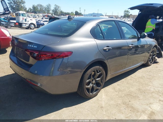 2022 ALFA ROMEO GIULIA ZARFAMBN3N7665440 Photo 3