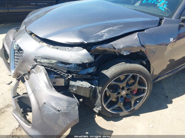 2022 ALFA ROMEO GIULIA ZARFAMBN3N7665440 Photo 5