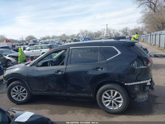 KNMAT2MV7HP616892 Nissan ROGUE SV