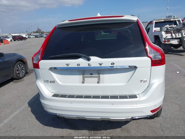 Volvo Xc60 T5 Premier 2015 YV440MDK6F2755250 Image 17