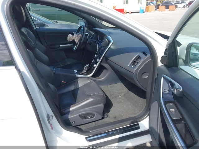Volvo Xc60 T5 Premier 2015 YV440MDK6F2755250 Image 5