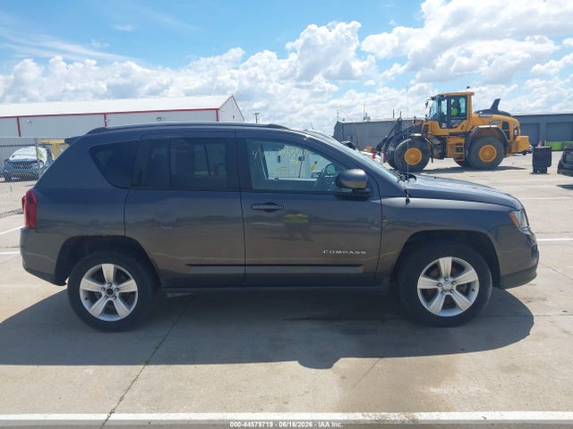 Jeep Compass Latitude 4x4 2017 1C4NJDEB0HD121622 Image 13