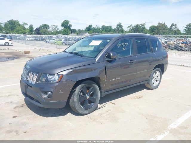 Jeep Compass Latitude 4x4 2017 1C4NJDEB0HD121622 Image 2