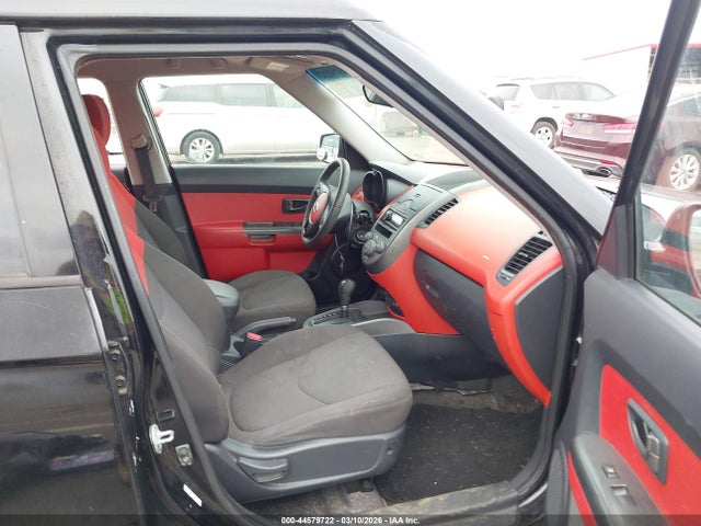 44579722 :رقم المزاد ، KNDJT2A21A7050132 vin ، 2010 Kia Soul Sport مزاد بيع