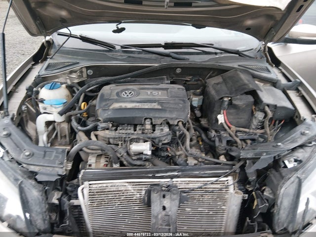44579723 :رقم المزاد ، 1VWAT7A36FC036311 vin ، 2015 Volkswagen Passat 1.8t Wolfsburg Edition مزاد بيع