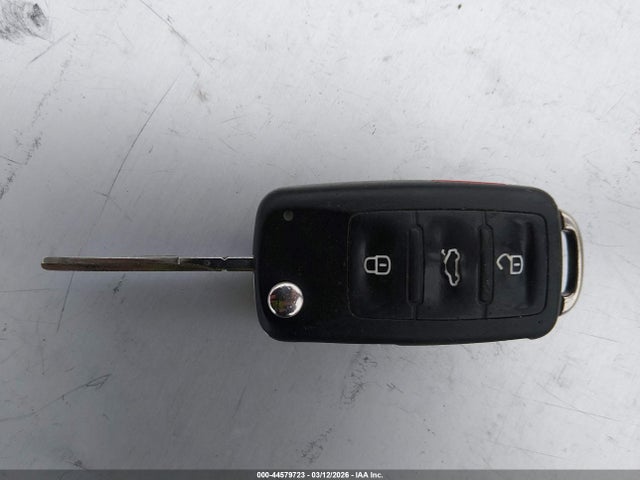 44579723 :رقم المزاد ، 1VWAT7A36FC036311 vin ، 2015 Volkswagen Passat 1.8t Wolfsburg Edition مزاد بيع