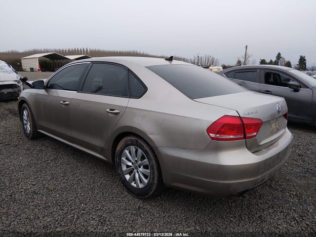 44579723 :رقم المزاد ، 1VWAT7A36FC036311 vin ، 2015 Volkswagen Passat 1.8t Wolfsburg Edition مزاد بيع