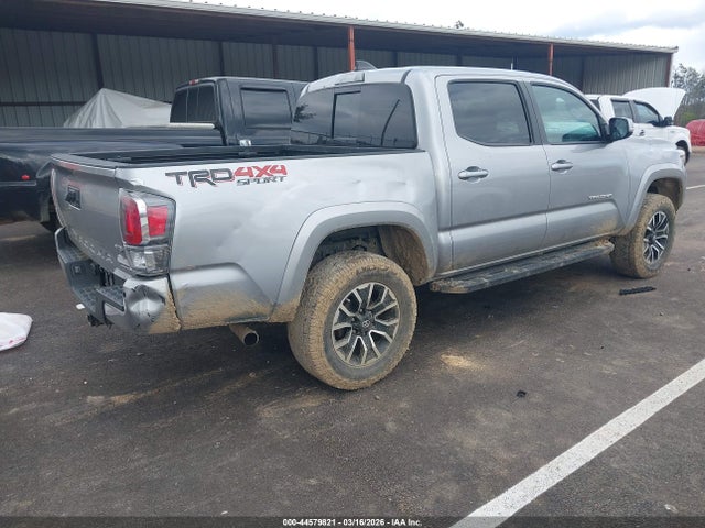 5TFCZ5AN8LX231184 Toyota Tacoma Trd Sport