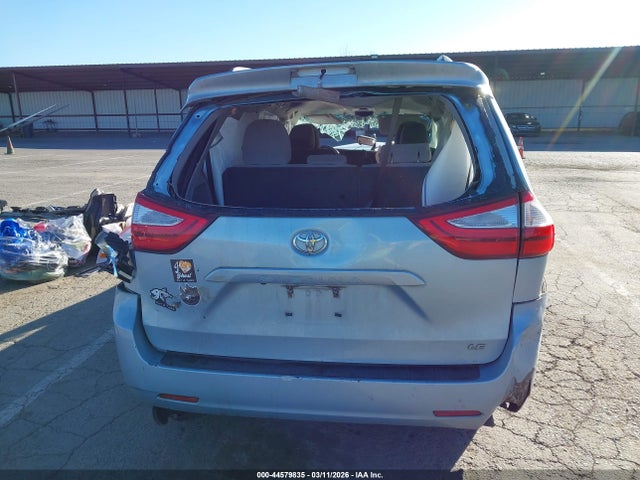 Toyota Sienna Le 8 Passenger 2017 5TDKZ3DC5HS842085 Image 17