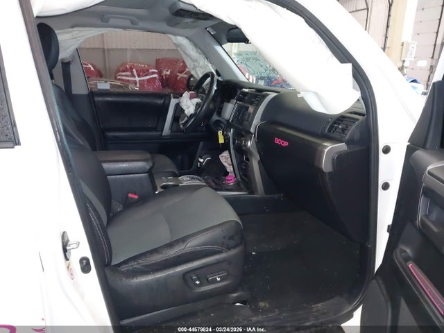 Toyota 4runner Sr5 Premium 2014 JTEBU5JR1E5184782 Image 5