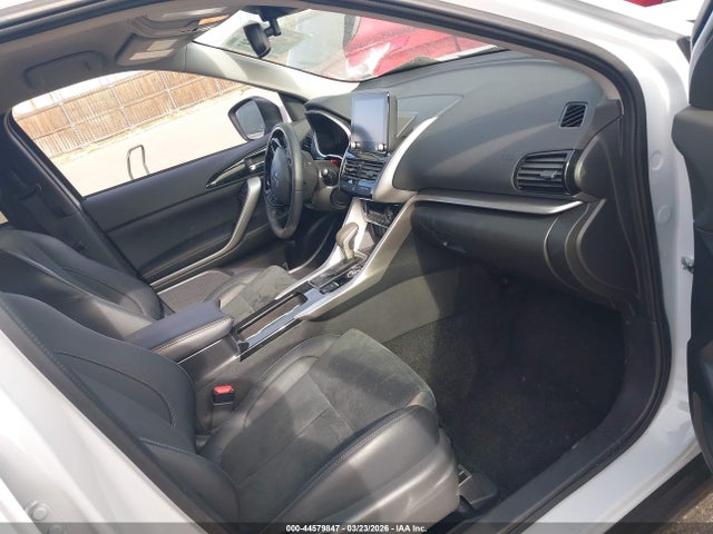 2025 MITSUBISHI ECLIPSE CROSS JA4ATWAA7SZ045385 Photo 4