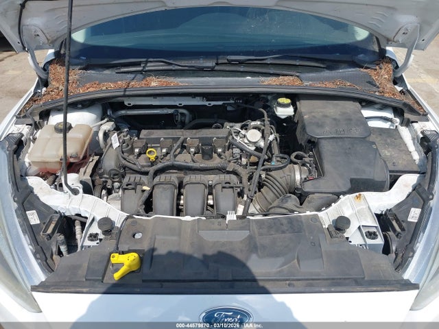 Ford FOCUS SE 2017 1FADP3F22HL304311 Image 10