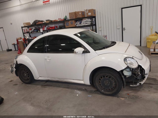 Aukcja sprzedaży 2010 Volkswagen New Beetle 2.5l Final Edition, vin: 3VWPW3AG9AM010032, numer aukcji: 44579874