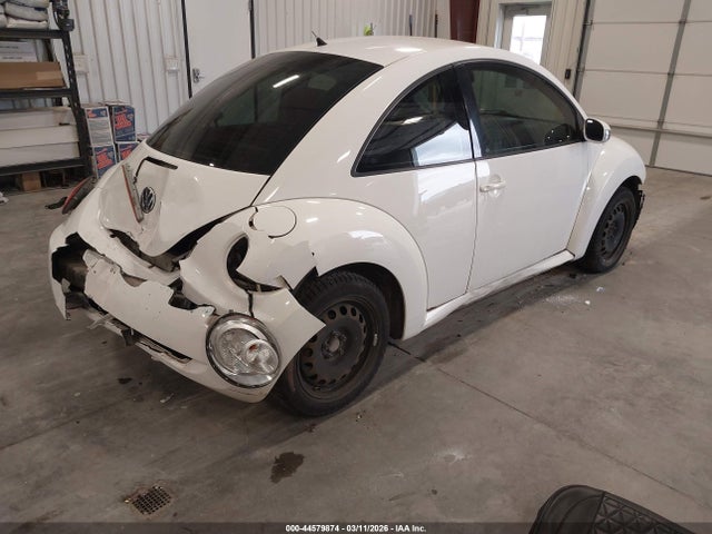 Aukcja sprzedaży 2010 Volkswagen New Beetle 2.5l Final Edition, vin: 3VWPW3AG9AM010032, numer aukcji: 44579874