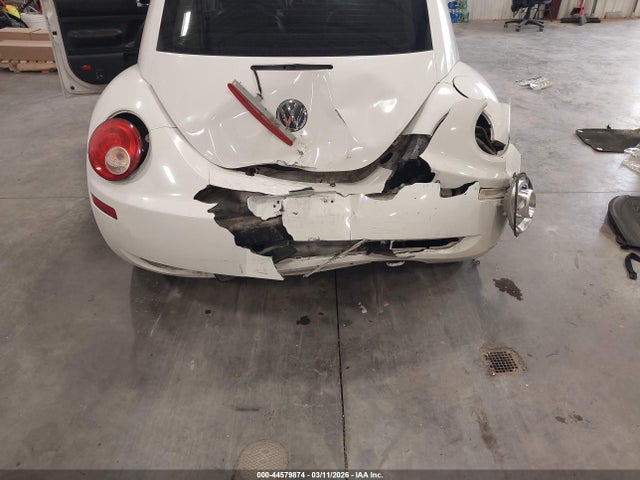 Aukcja sprzedaży 2010 Volkswagen New Beetle 2.5l Final Edition, vin: 3VWPW3AG9AM010032, numer aukcji: 44579874