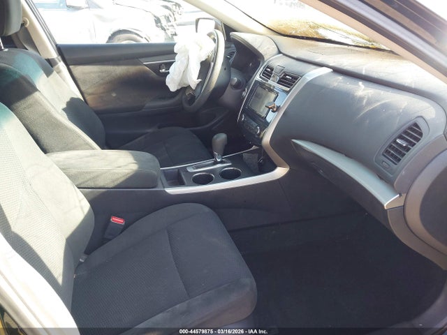 1N4AL3AP5FN371634 Nissan Altima 2.5 S