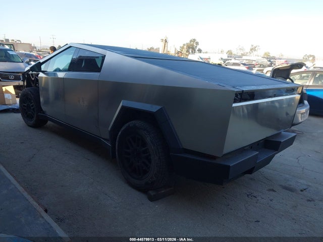 7G2CEHED9SA058857 Tesla Cybertruck