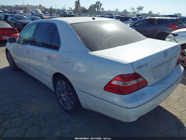 2004 LEXUS LS 430 JTHBN36F440164198 Photo 2