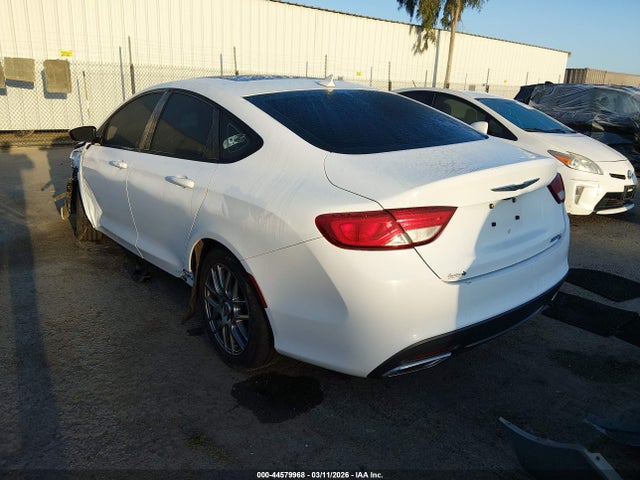 Продаж на аукціоні авто 2016 Chrysler 200 S, vin: 1C3CCCBG5GN111273, номер лоту: 44579968