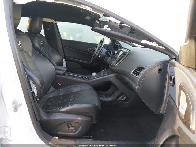Продаж на аукціоні авто 2016 Chrysler 200 S, vin: 1C3CCCBG5GN111273, номер лоту: 44579968