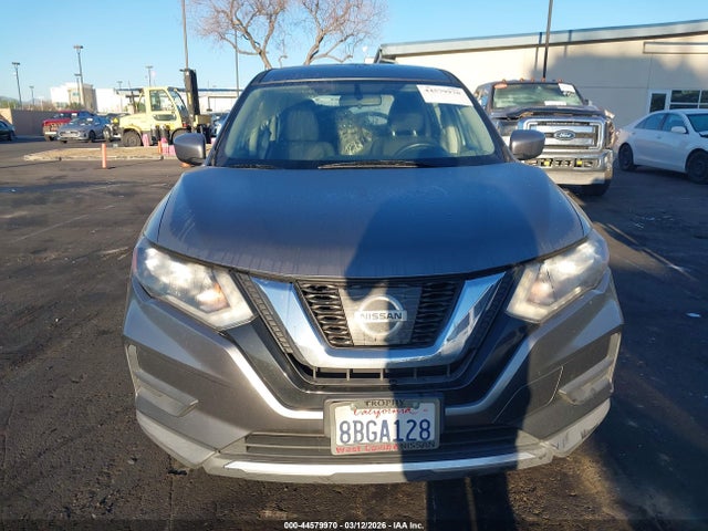 Nissan ROGUE S 2017 KNMAT2MT5HP615965 Image 13