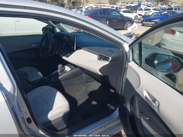 5YFEPRAE0LP011462 Toyota COROLLA LE