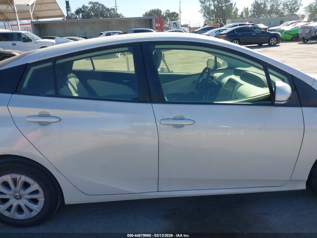 Toyota Prius L Eco 2019 JTDKARFU2K3071402 Image 14