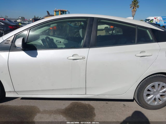 Toyota Prius L Eco 2019 JTDKARFU2K3071402 Image 15