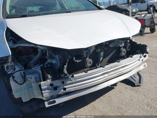 Toyota Prius L Eco 2019 JTDKARFU2K3071402 Image 6