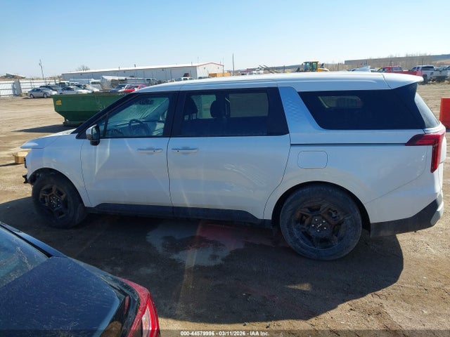 KIA Carnival Mpv Lxs 2025 KNDNB5K37S6518613 Image 15