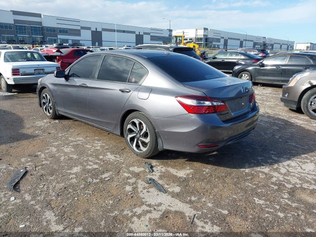 44580012 :رقم المزاد ، 1HGCR2F70HA138809 vin ، 2017 Honda Accord Ex مزاد بيع