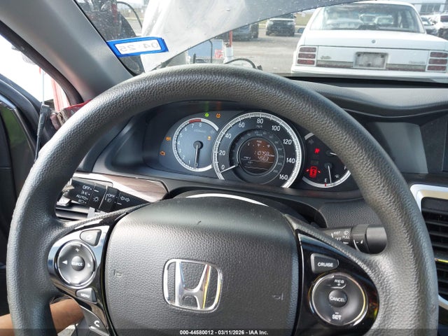 44580012 :رقم المزاد ، 1HGCR2F70HA138809 vin ، 2017 Honda Accord Ex مزاد بيع