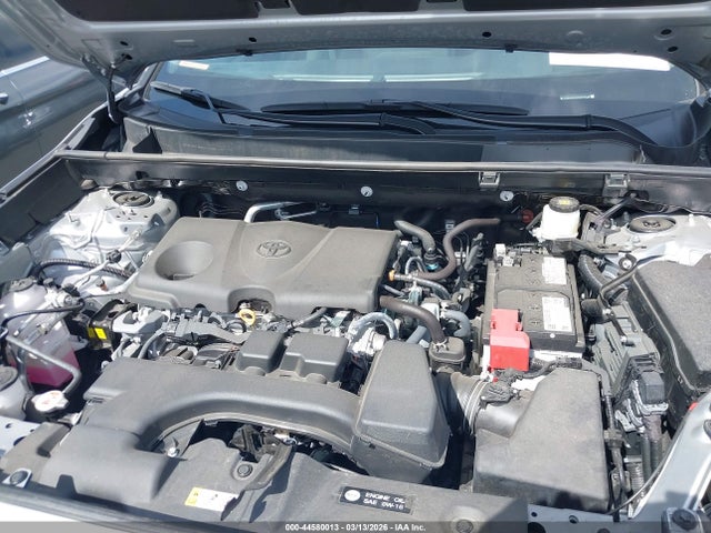 2T3K1RFV3SW385730 Toyota RAV4 LE