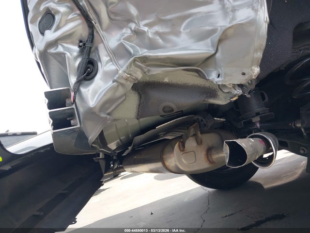 2T3K1RFV3SW385730 Toyota RAV4 LE