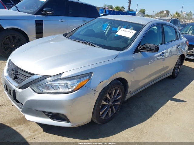 Nissan Altima 2.5 Sv 2017 1N4AL3AP1HC197902 Image 2