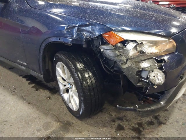 Продажа на аукционе авто 2013 Bmw X1 Xdrive28i, vin: WBAVL1C50DVR83990, номер лота: 44580023
