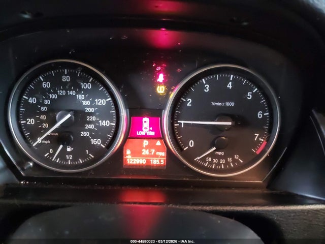 Продажа на аукционе авто 2013 Bmw X1 Xdrive28i, vin: WBAVL1C50DVR83990, номер лота: 44580023