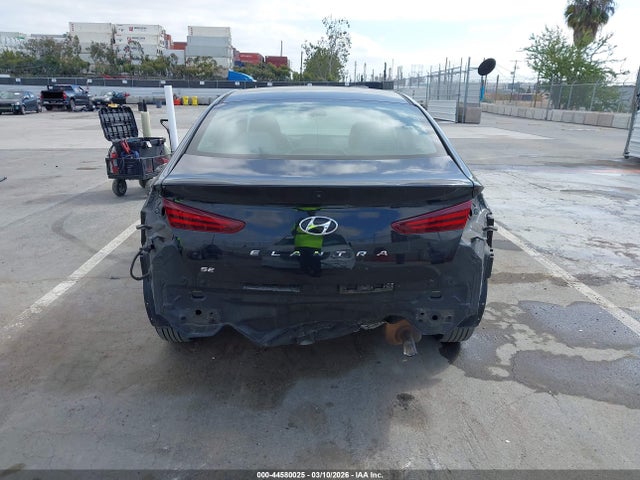 Hyundai ELANTRA SE 2020 5NPD74LF9LH507782 Image 17