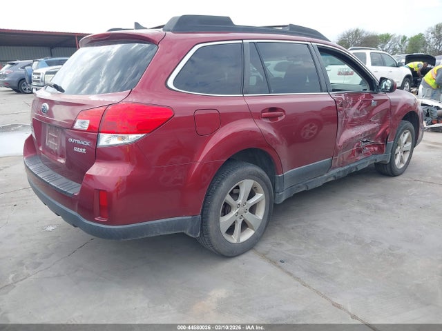 Продажа на аукционе авто 2014 Subaru Outback 2.5i Premium, vin: 4S4BRBCC7E3295552, номер лота: 44580036