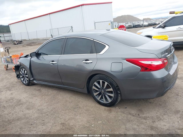 1N4AL3AP7HC240672 Nissan Altima 2.5 Sv