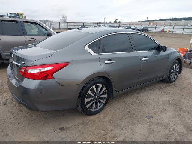 1N4AL3AP7HC240672 Nissan Altima 2.5 Sv