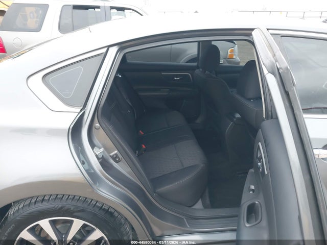 1N4AL3AP7HC240672 Nissan Altima 2.5 Sv