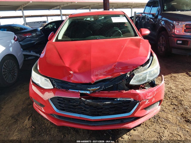 1G1BC5SMXJ7180067 Chevrolet Cruze Ls Auto