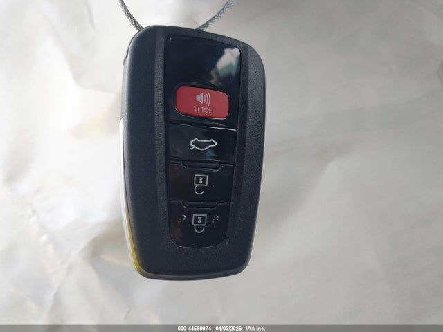44580074 :رقم المزاد ، 4T1B61HK9JU539743 vin ، 2018 Toyota Camry Xse مزاد بيع
