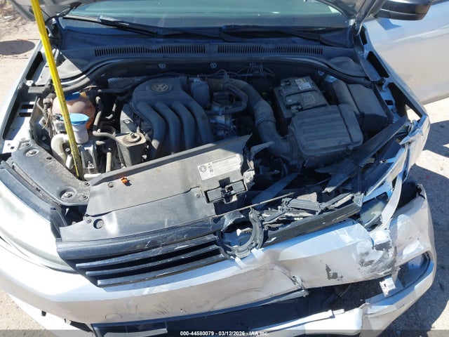 44580079 :رقم المزاد ، 3VW2K7AJ9DM212124 vin ، 2013 Volkswagen Jetta 2.0l S مزاد بيع
