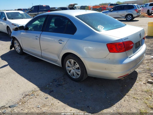 44580079 :رقم المزاد ، 3VW2K7AJ9DM212124 vin ، 2013 Volkswagen Jetta 2.0l S مزاد بيع