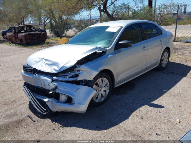 44580079 :رقم المزاد ، 3VW2K7AJ9DM212124 vin ، 2013 Volkswagen Jetta 2.0l S مزاد بيع