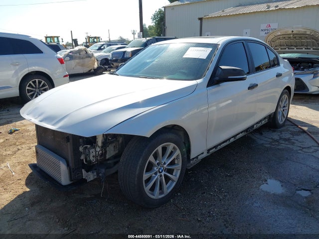 44580091 :رقم المزاد ، WBA8A3C38HK692965 vin ، 2017 Bmw 320i Xdrive مزاد بيع