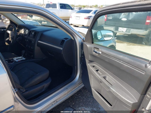 2008 CHRYSLER 300 2C3KA43R78H191340 Photo 4