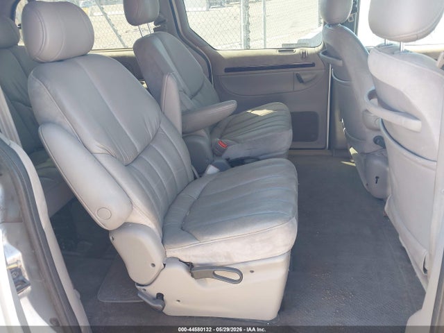 Продаж на аукціоні авто 1999 Chrysler Town & Country Limited, vin: 1C4GP64L8XB916537, номер лоту: 44580132